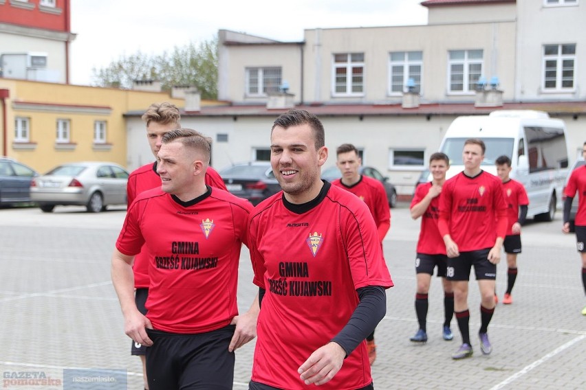 5. liga kujawsko-pomorska, grupa II - 26. kolejka. Mecz LTP...