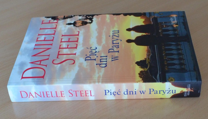 Wygraj książkę "Pięć dni w Paryżu" Danielle Steel