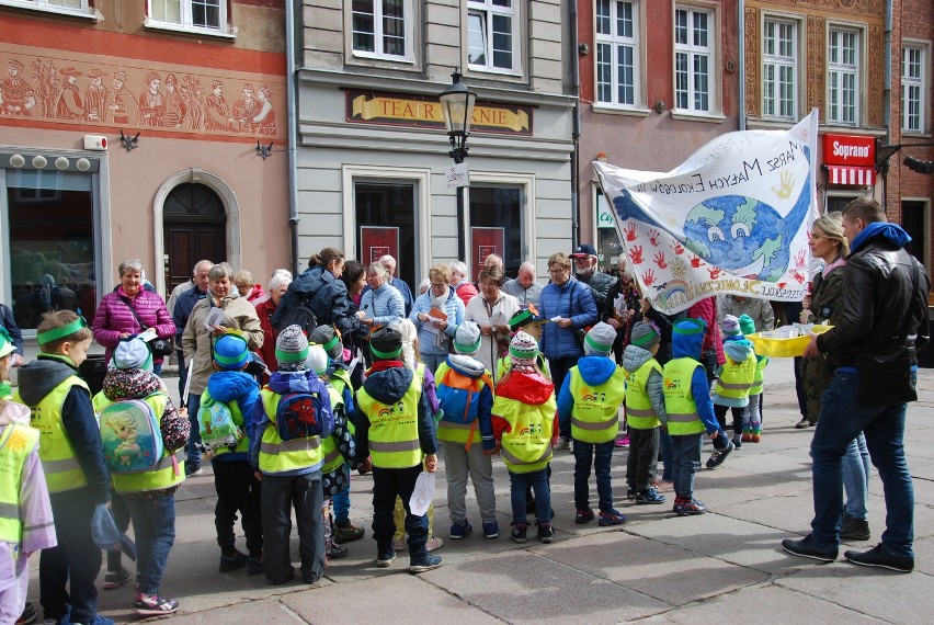 Maszerują gdańskie przedszkolaki. V Marsz Małych Ekologów w...