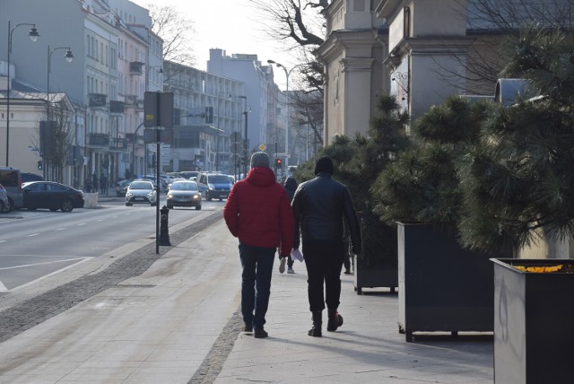 Donice na ulicy Śródmiejskiej w Kaliszu zostaną wymienione. Będzie więcej miejsca dla pieszych