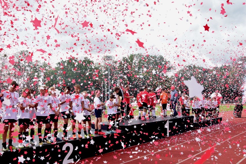 Lotos Junior Cup w Malborku [ZDJĘCIA, cz. 2]. Podsumowanie roku szkolenia w programie "Piłkarska przyszłość z Lotosem"