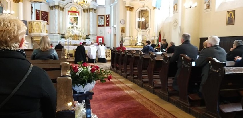 Wizytacja kanoniczna biskupa w Kuczkowie