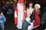 Jazdy na łyżwach dziś (6 grudnia) na placu nie było, ale były gry i zabawy ze Św. Mikołajem (FOTO) 