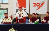 Zagrożenie koronawirusem. Państwowa Wyższa Szkoła Zawodowa w Krośnie wstrzymała wymianę studentów