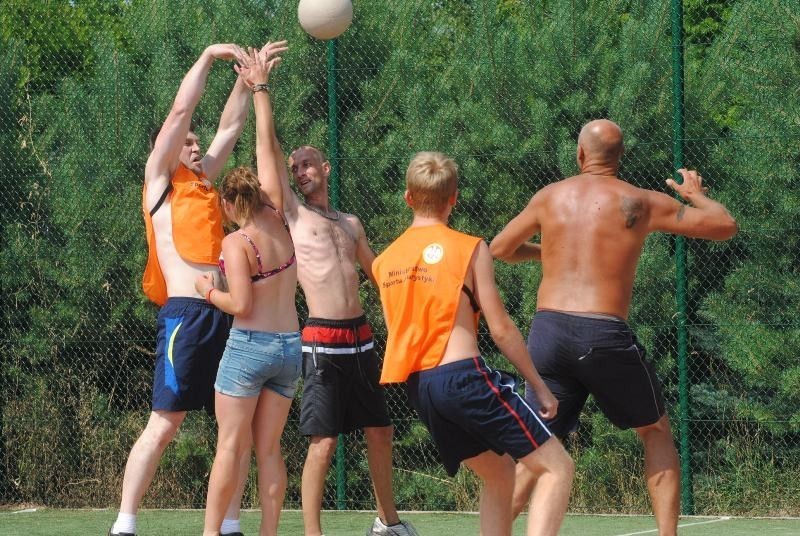Turniej streetball w Cichowie