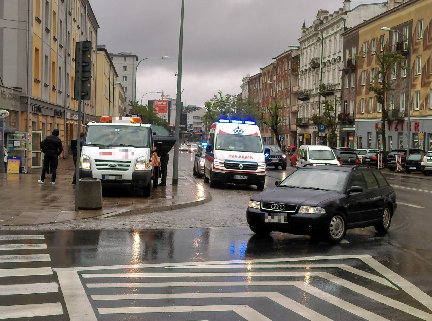 Uprzywilejowana "erka" jechała z pacjentem na pokładzie. Na...