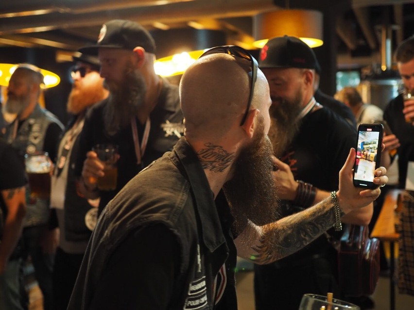 Łódź światową stolicą brody. W naszym mieście odbył się międzynarodowy konkurs i zjazd brodaczy ZDJĘCIA