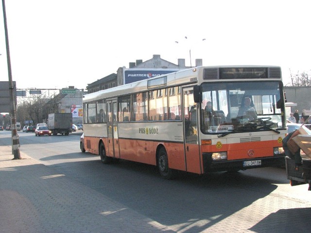 Nocny autobus miał zatrzymywać się na przystankach w centrum Pabianic. Ale nie będzie go w ogóle.