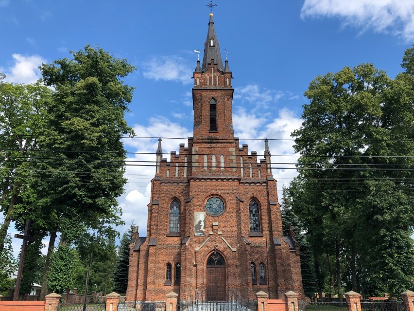 Na renowację elewacji kościoła w Budziszewicach przeznaczono...