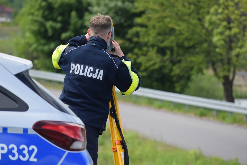 W czwartek policjanci pracowali na miejscu tragedii