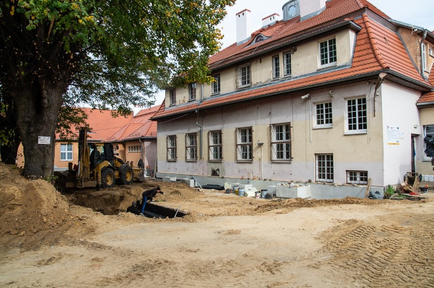 Remont budynku Liceum Ogólnokształcącego w Trzebnicy
