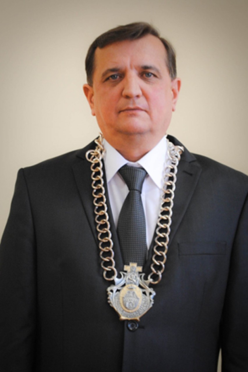 Zbigniew Jurkiewicz (PSL), burmistrz Ciężkowic

- Majowe...