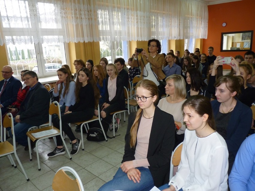 Konkurs „Nie zobojętniaj się na chemię” rozstrzygnięty w II...