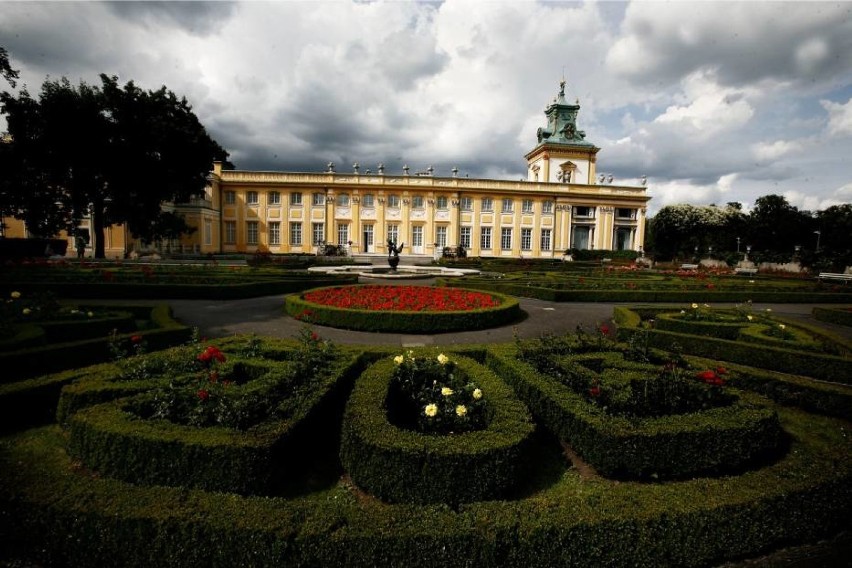 Pałac Królewski został ukończony w 1696 roku. Gdy go...