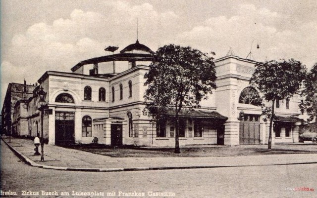 Cyrk Buscha na rogu pl. Rozjezdnego i Jemiołowej. Lata 1935-1944. Cyrk spłonął w 1945 r.