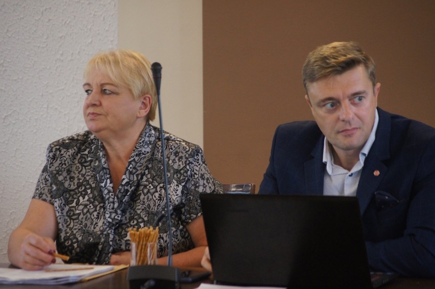 Radomsko: Na komisji rozwoju o rekordowo niskim bezrobociu i...