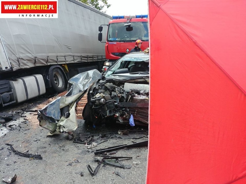 Śmiertelny wypadek w Szczekocinach. Nie żyje mężczyzna FOTO