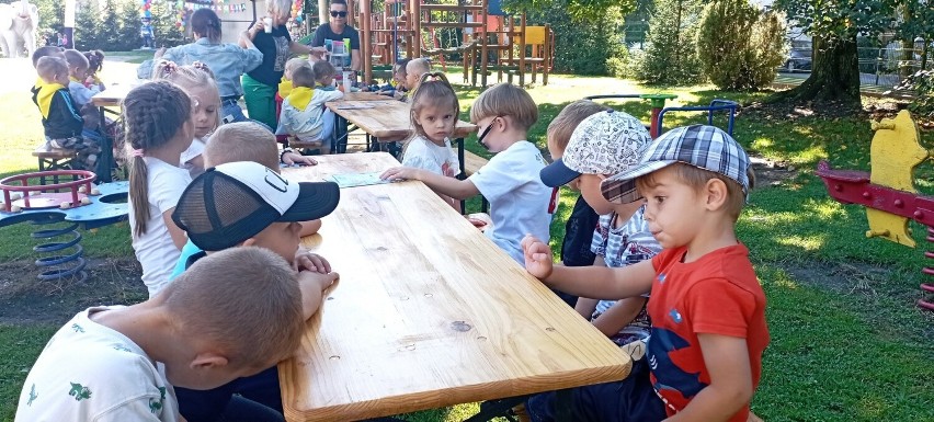 Piękne obchody Dnia Przedszkolaka w Przedszkolu numer 1 w Jędrzejowie. Zobaczcie jak bawiły się dzieciaki w dniu swojego święta