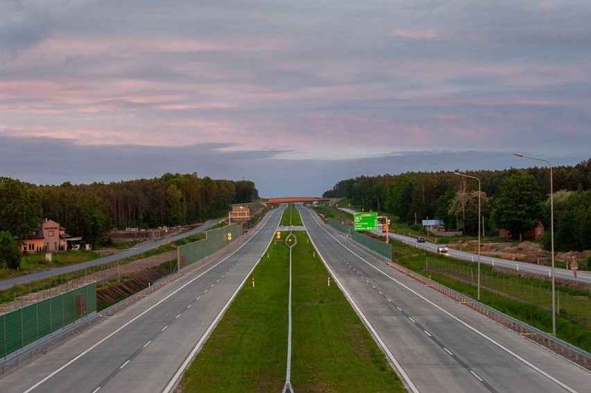 Otwarcie nowego odcinka S17 między Rykami a Garwolinem. 30 kilometrów trasy dla kierowców (ZDJĘCIA)