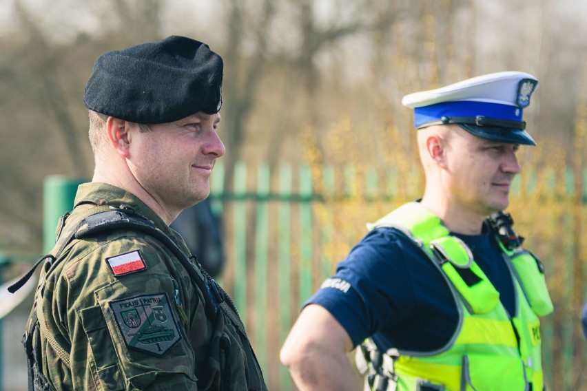 Wojsko wspiera policję i inne służby w kontrolach na granicy z Niemcami