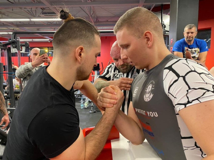 Ernest Kubiak z kolejnym sukcesem w armwrestlingu!