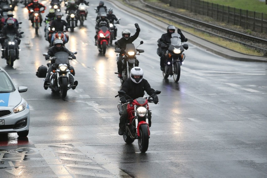 Wrocław: Ryk silników w mieście. Motocykliści otworzyli sezon