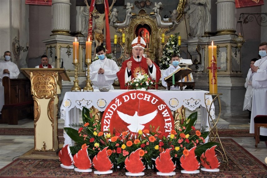 Sakrament dojrzałości chrześcijańskiej w parafii pw. NMP...