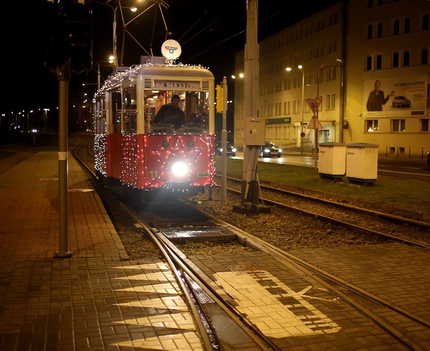 Świąteczny tramwaj w Gdańsku będzie kursował do 23 grudnia