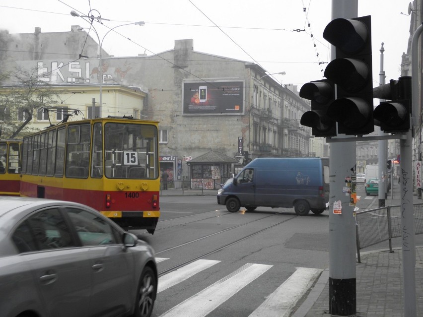 Kolejny dzień kierowcy, piesi i motorniczowie muszą uważać...