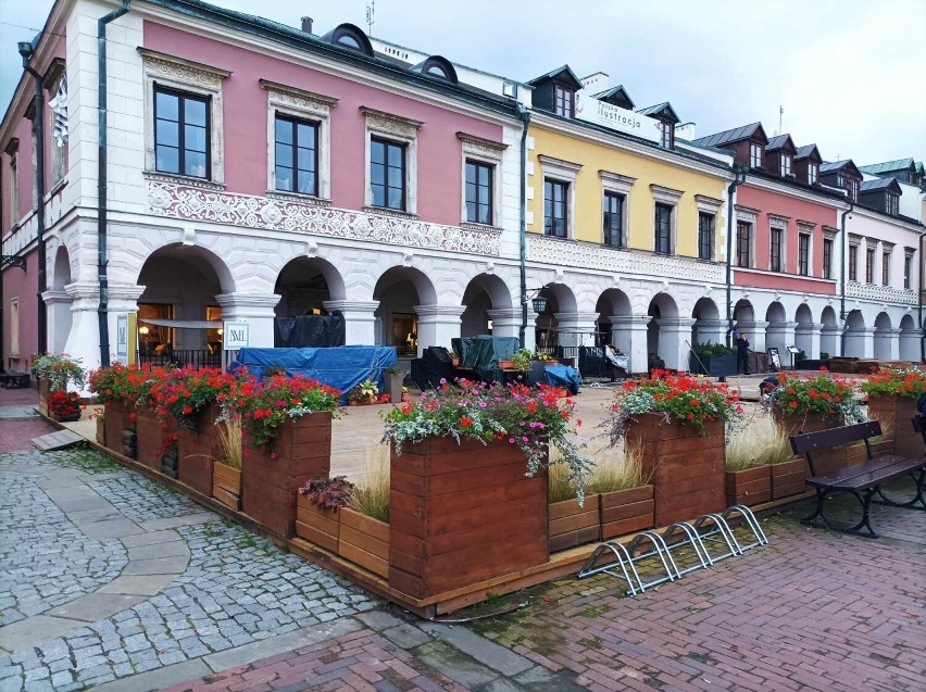 Demontaż ogródków restauracyjnych w Zamościu