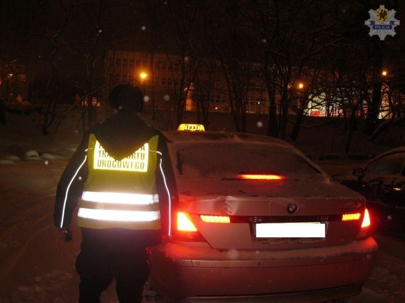 Sopot: Policja i Inspekcja Transportu Drogowego kontrolują taksówkarzy w kurorcie [ZDJĘCIA]