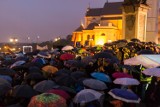 Warszawianki ponownie wyszły na ulice. "Nie możemy milczeć" [ZDJĘCIA, WIDEO]