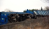 Wypadek kolejowy w okolicy Gładyszewa! Wykoleiło się kilka wagonów. Zobaczcie zdjęcia