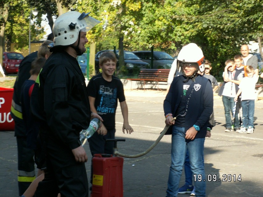 Strażacy z Kłobucka w Szkole Podstawowej