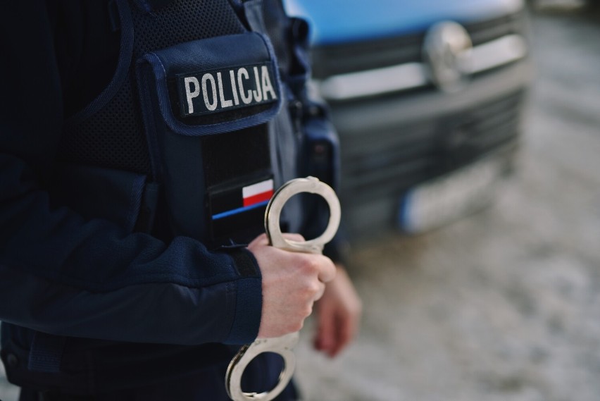 Skierniewiczanin trafił w ręce policjantów z "nieswoimi" 40 kg nielegalnego tytoniu