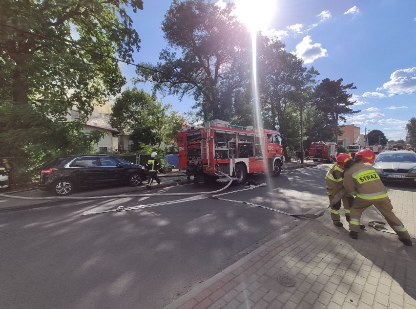 Pożar przy Reymonta. Płonie TeWaPol