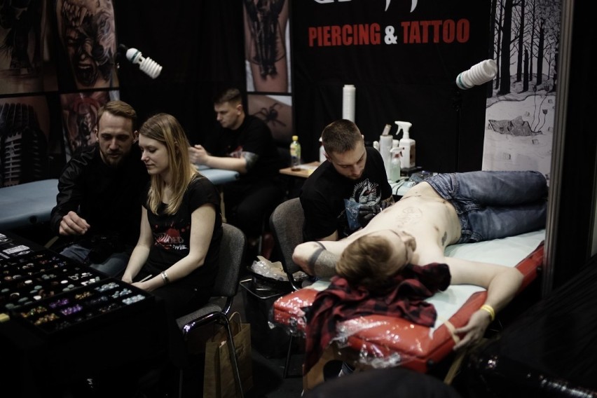 Poznań Tattoo Konwent 2016: Święto miłośników tatuażu na MTP [ZOBACZ ZDJĘCIA]