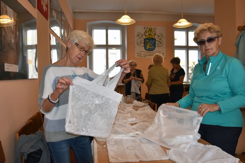 Torby z firan, akcja zerwij z plastikiem w Legnicy [ZDJĘCIA]