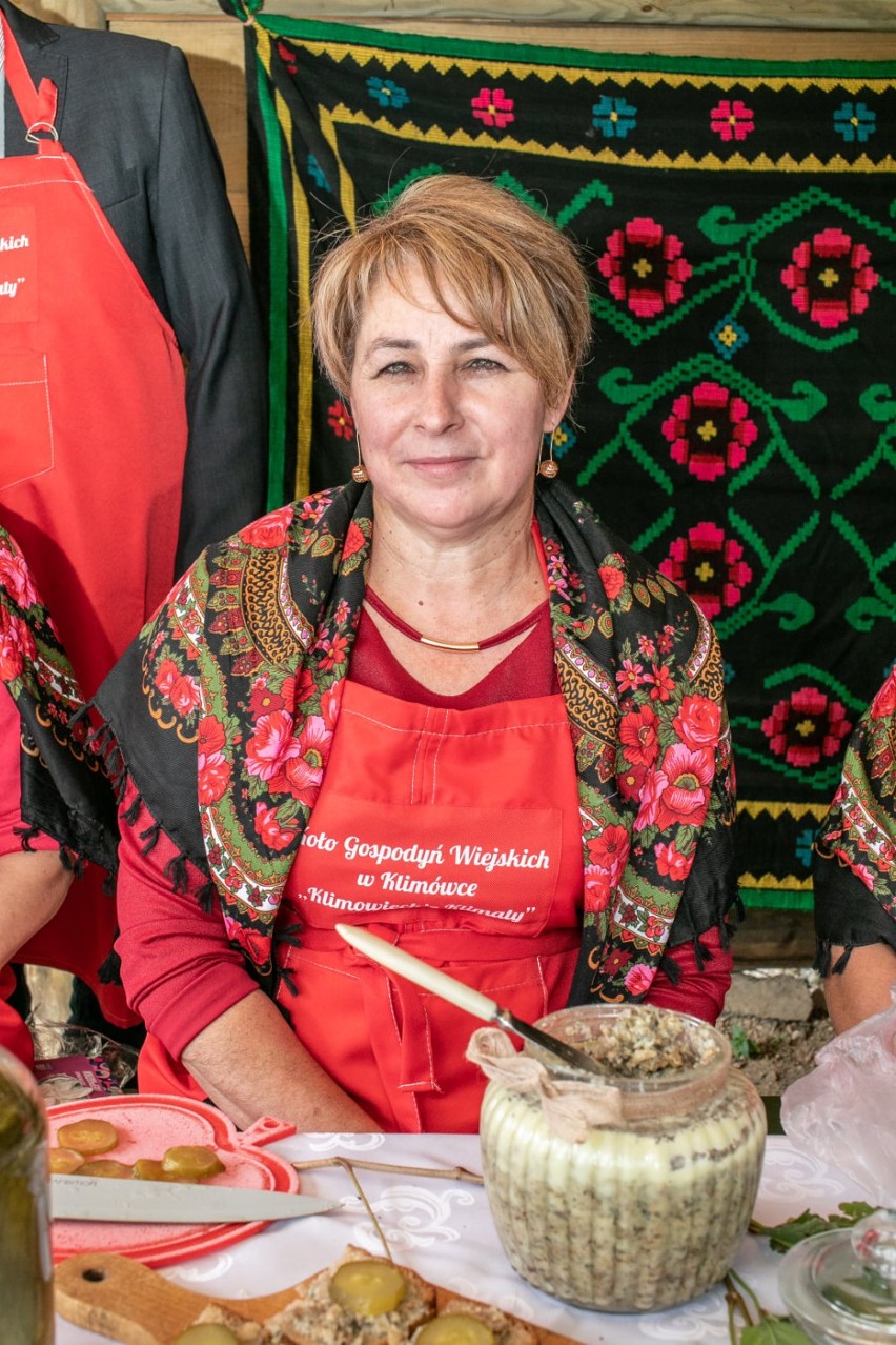 Gospodynie i gospodarze z Klimówki częstowali smakołykami w Wasilkowie