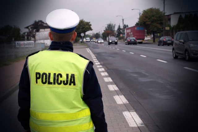 Policjanci z Kalisza zatrzymali nietrzeźwego kierowcę ciężarówki