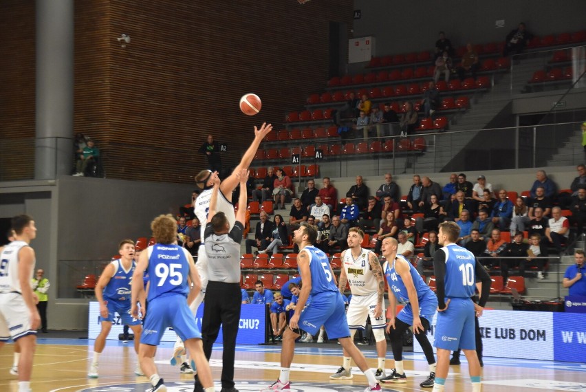 Górnik Zamek Książ pokonał 66:63 Basket Poznań