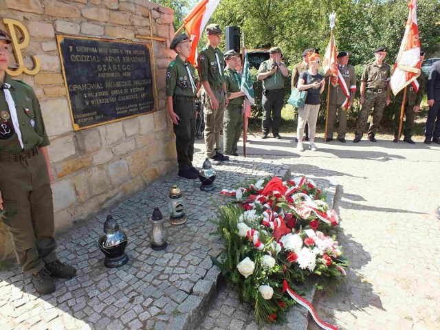 Główne uroczystości były przy tablicy poświęconej brawurowej akcji oddziału Szarego.