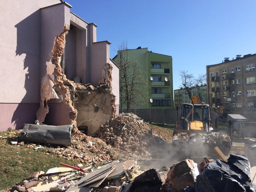 Trwa remont, a raczej w tej chwili demolka basenu