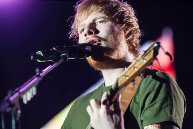 Ed Sheeran zawita do Warszawy na aż dwa koncerty, 11 oraz 12 sierpnia. Występ brytyjskiego muzyka będzie jednym z największych wydarzeń muzycznych tego  roku w Polsce.