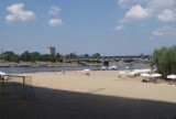 Poziom Wisły rośnie. Pod wodą znalazła się między innymi plaża Poniatówka