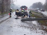 Wypadek Warszowice: Toyota zderzyła się z fordem na wiślance [ZDJĘCIA]