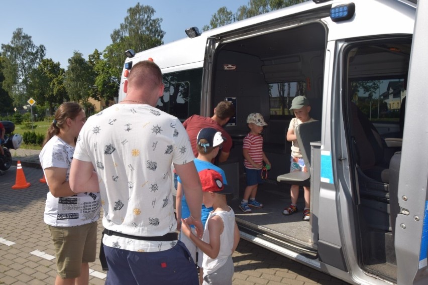 Piknik rodzinny w Święto Policji. Lęborska komenda tętniła życiem