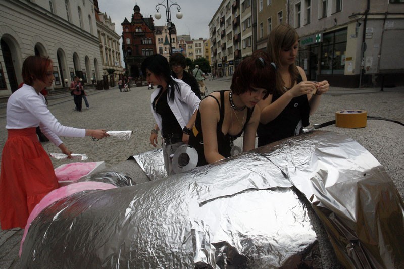 Legnica: Wystawa Srebro Sexy (ZDJĘCIA)