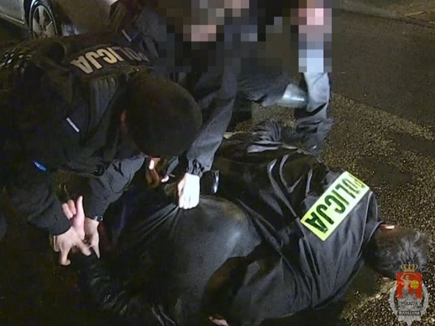 Pościg na Pradze, zatrzymani zaatakowali policjantów [foto]