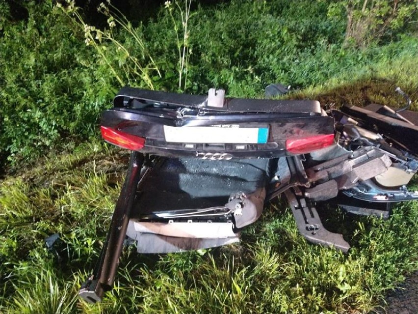 Śmiertelny wypadek na trasie Szamocin-Białośliwie. 20-letni kierowca zginął na miejscu